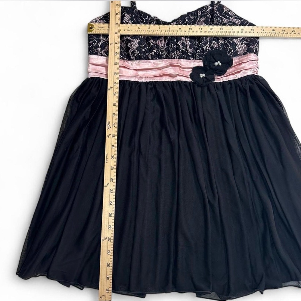 BCX Black and Pink Lace Babydoll Empire Waist Spaghetti-Strap Party Dress - Picture 6 of 6